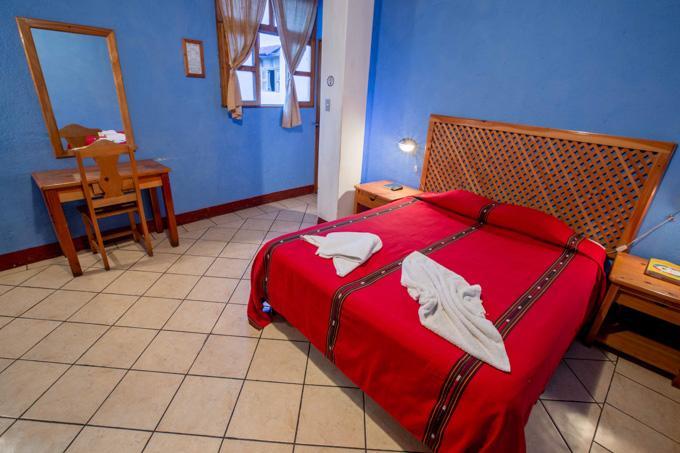 Hoteles Kakchiquel Panajachel Zewnętrze zdjęcie