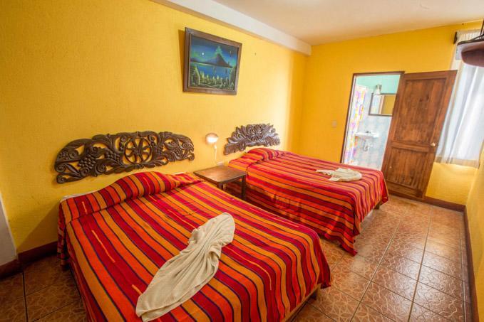 Hoteles Kakchiquel Panajachel Zewnętrze zdjęcie